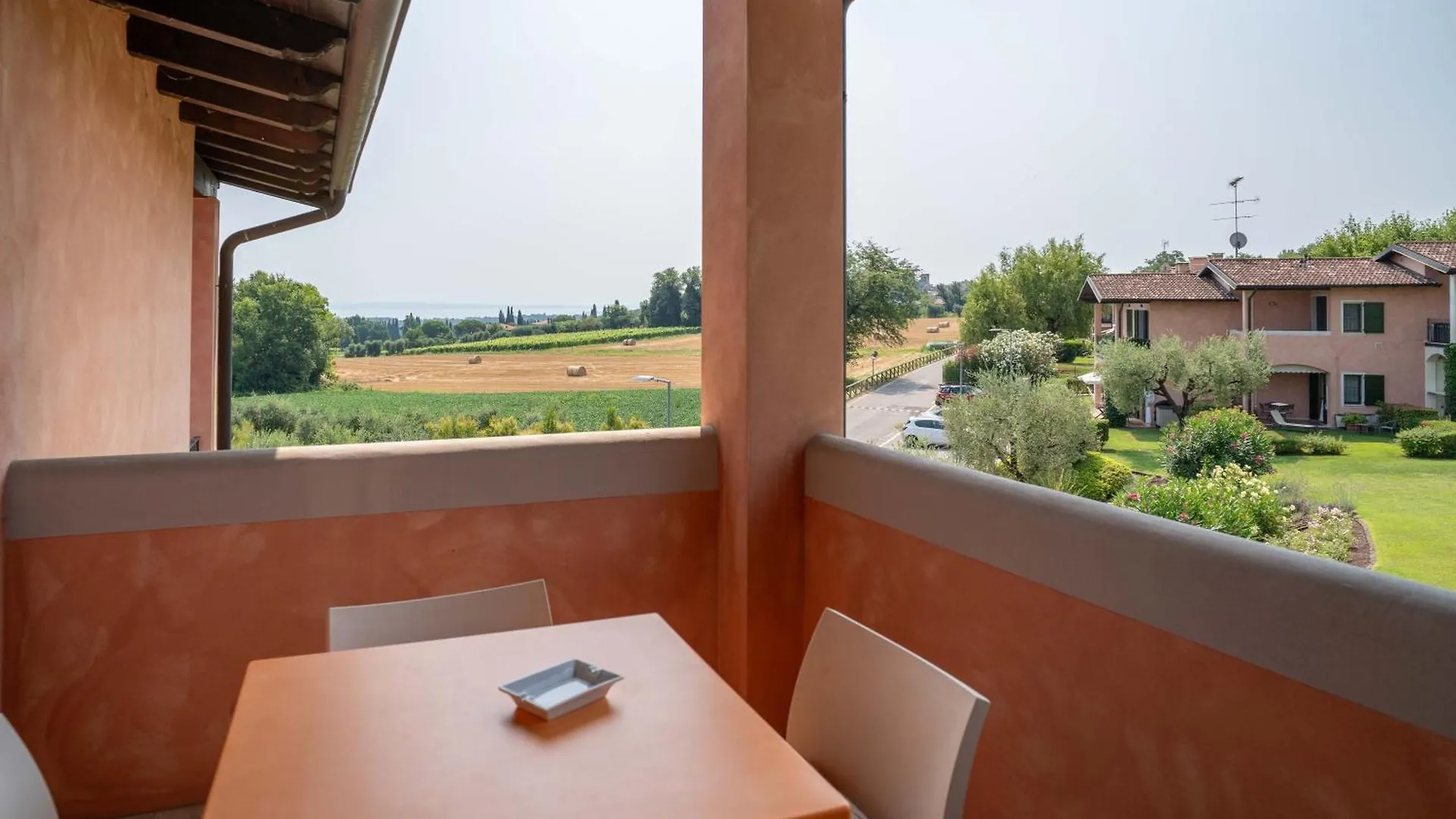 La Casa Di Elen Con Piscina E Terrazza Apartment Polpenazze del Garda Italy
